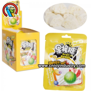 pastilha de sabor frutado dentro de rebuçado